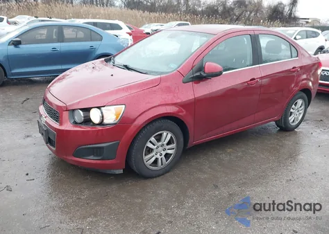 2013 Chevrolet Sonic Lt Manual z USA, uszkodzony, nr VIN 1G1JD5SB8D4153432